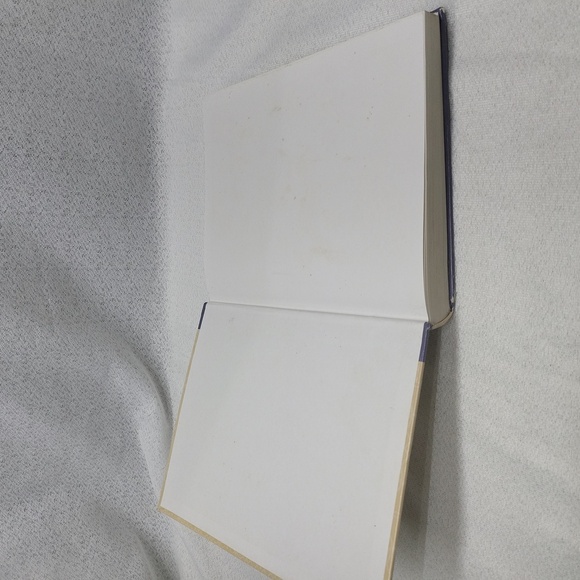 3/$35 The Last Dance: Encountering Death and Dying - Picture 6 of 16